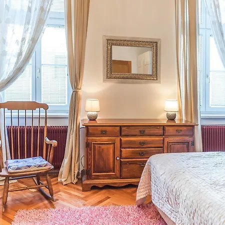 Apartmán Style With 1 Free Parking Space *