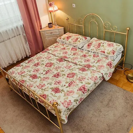 Style With 1 Free Parking Space Apartmán *